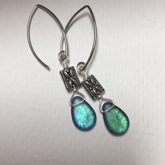 cocovalli Jewelry - NEW Iridescent glass drop earrings antique silver